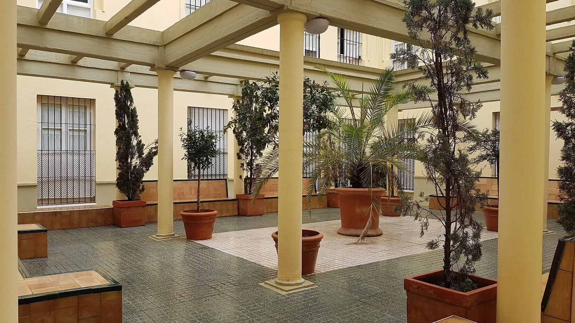 Centro Historico-Santa Cruz-Juderia Apartment Seville